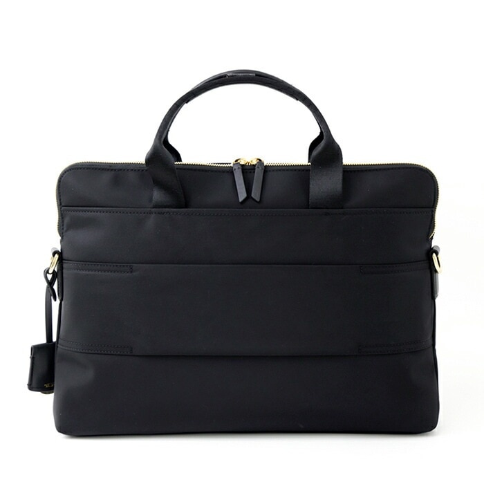 美品 現行品 TUMI ラップトップ キャリア ブラック ナイロン A4可 TUMI｜TUMI公式 ALPHA 機内持込デラックス・4ウィール・ラップ