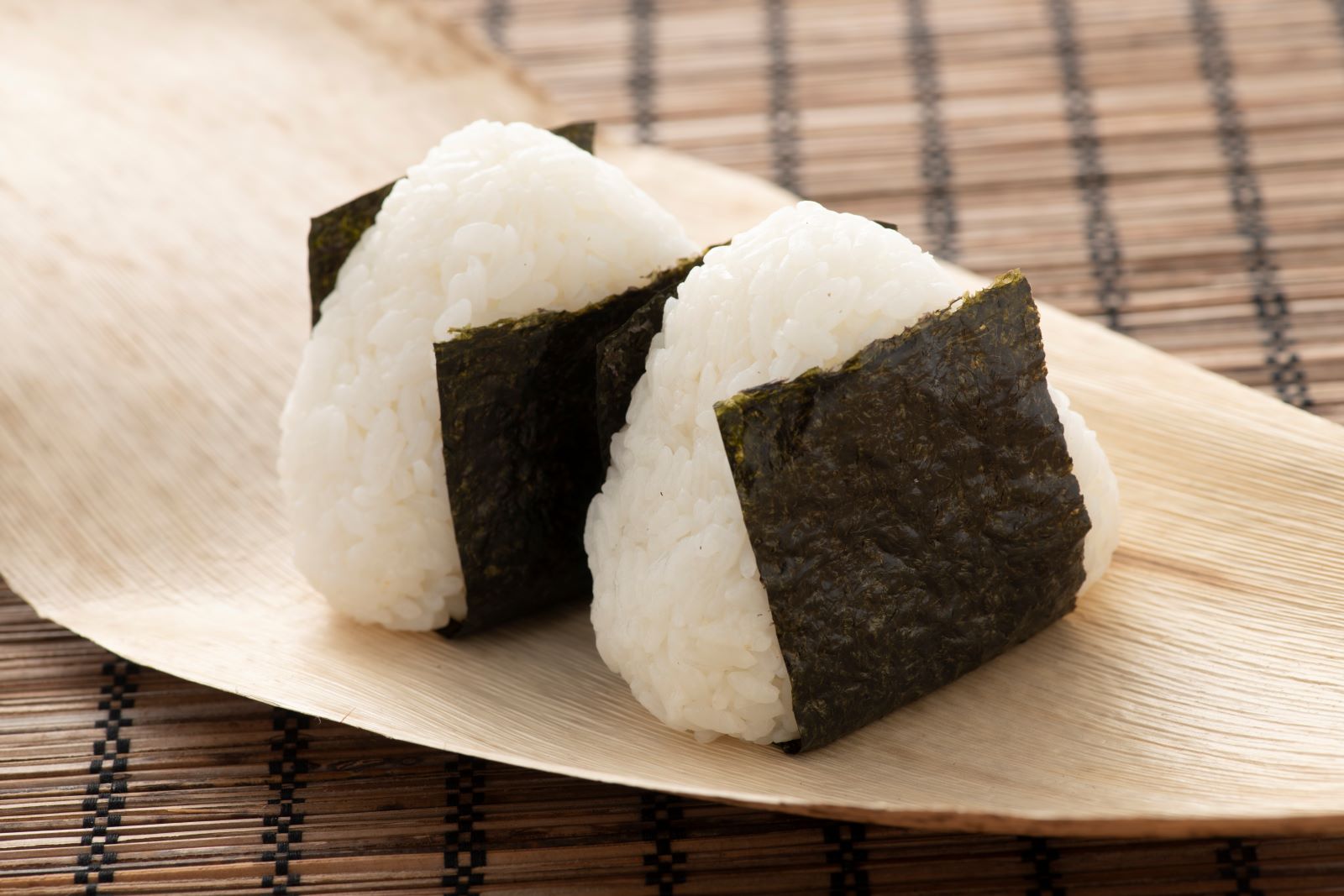 昔ながらのおむすびのり(黒のり)