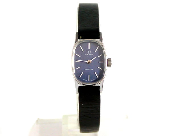 オーバル 1960年代　オメガ ジュネーブ レディス 手巻き　オーバル 1960年代 USED