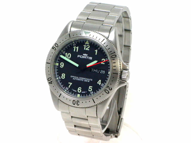 フォルティス コスモノート 自動巻 610.10.11M USED　