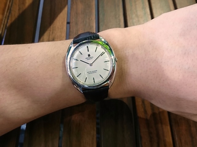 ユニバーサルジュネーブ ホワイトシャドウ Cal.66 25石 自動巻 OH済 1966年製