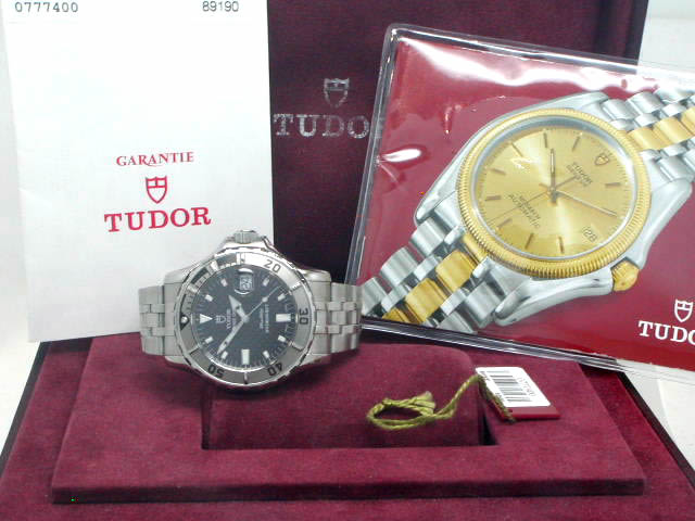 チュードル ハイドロノート 89190 カーボンブラック 自動巻 USED Tudor