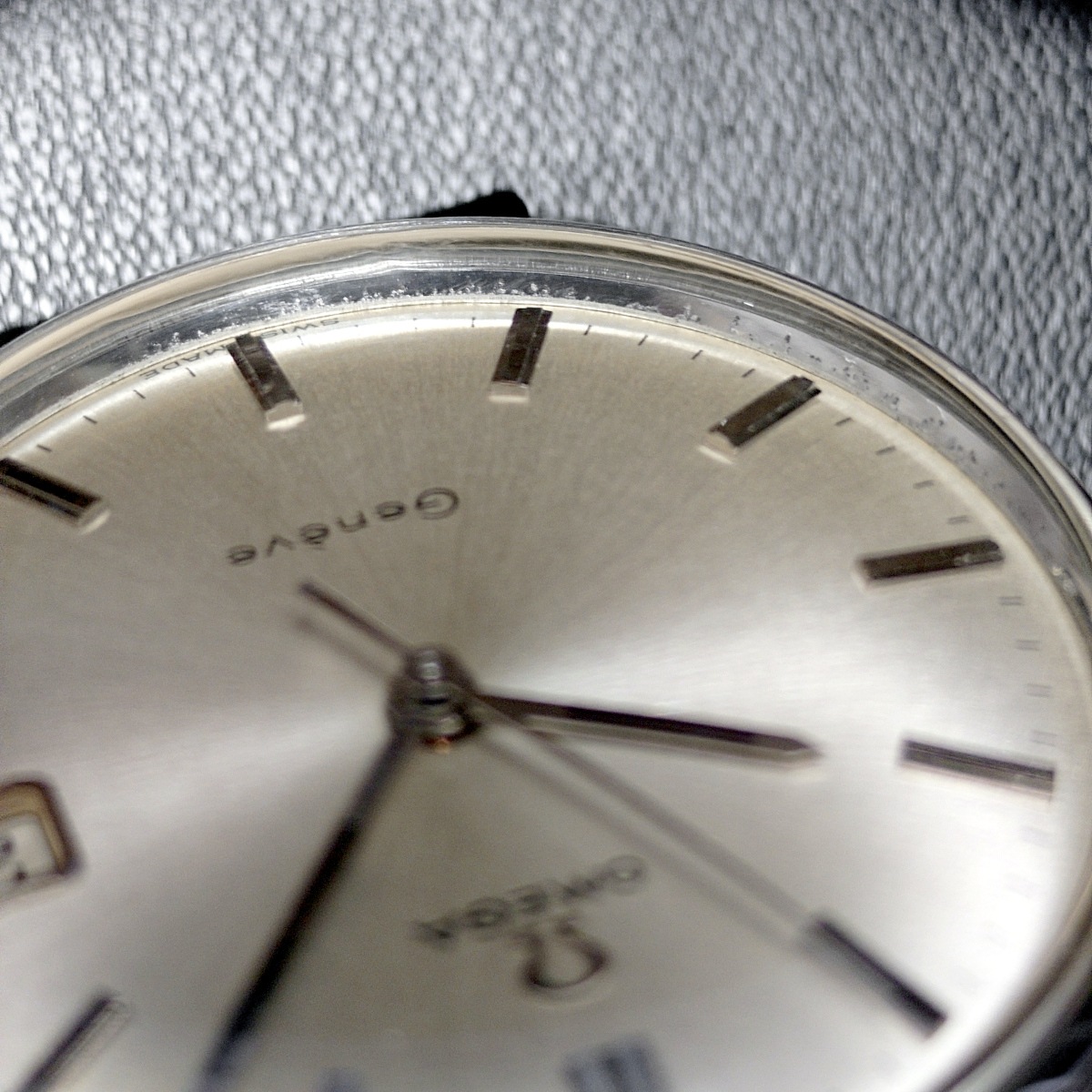 オメガ ジュネーブ 136.011 純正尾錠 Cal.613 手巻 OH済 1968年製