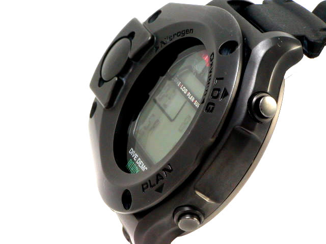ダイブコンピューター Dive Demo DD900NXGB 200限定の黒 USED　