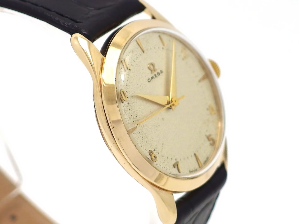 オメガ Ref.2624 14金ケース センターセコンド 30mmキャリバー Cal.283