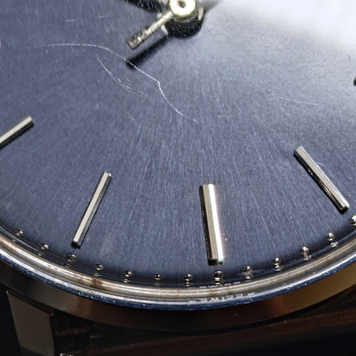 IWC Ref.2401 ブルー文字盤 純正メッシュブレスレット Cal.403 手巻き OH済 1977年製