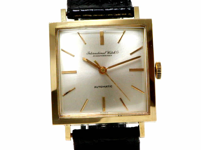 インターナショナル IWC 18K無垢 スクエアケース 自動巻 1970年代