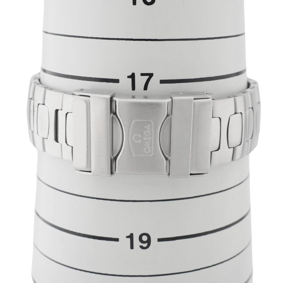 オメガ シーマスター プロフェッショナル 200m Pre-Bond後期 396.1062 リーフ針 クオーツ 2024年メーカーコンプリートサービス済み USED