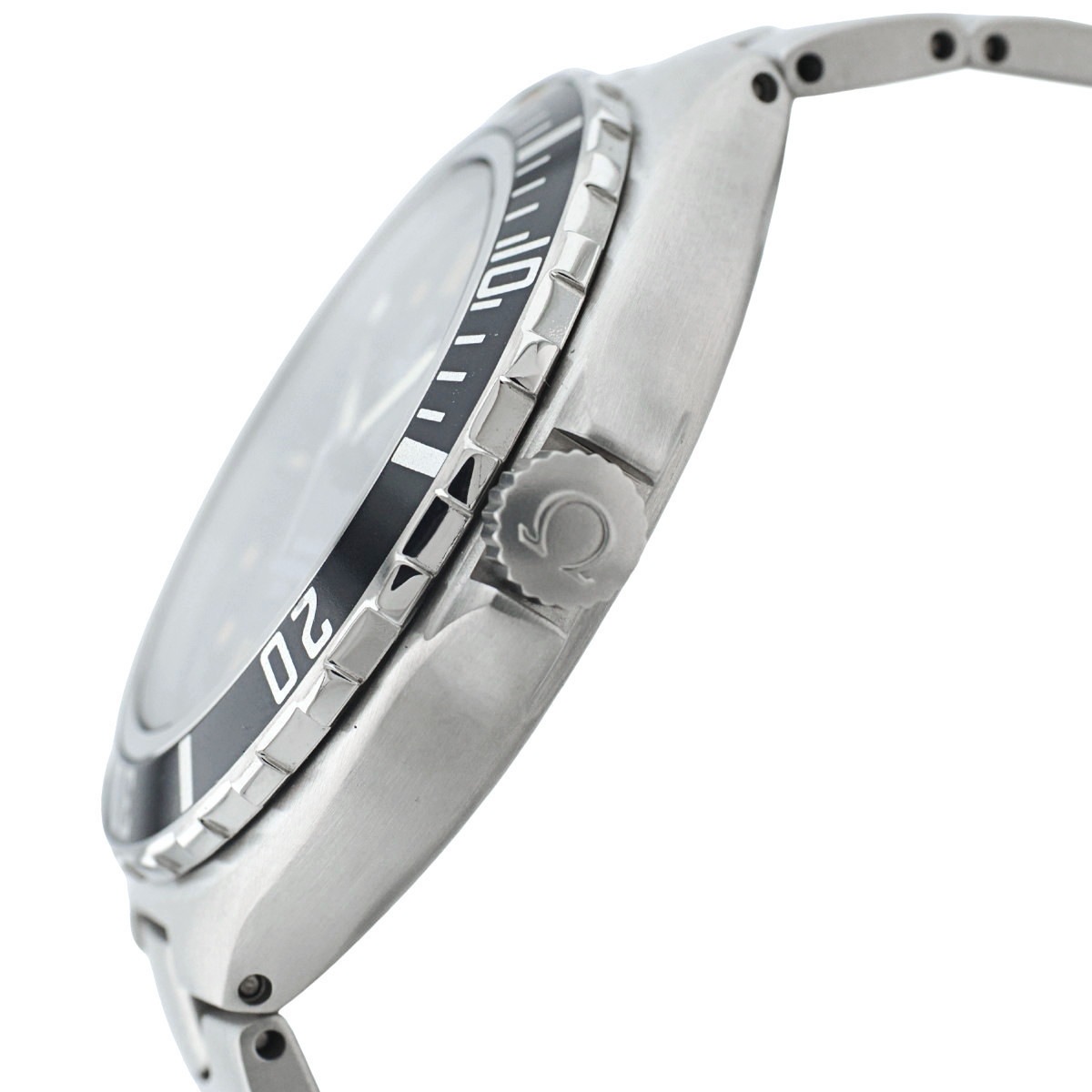 オメガ シーマスター プロフェッショナル 200m Pre-Bond後期 396.1062 リーフ針 クオーツ 2024年メーカーコンプリートサービス済み USED