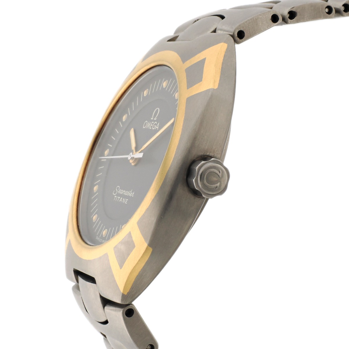 オメガ シーマスター 120 ポラリス チタン 39611001 クオーツ 1991年製 USED