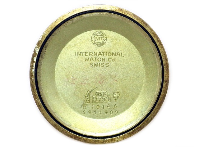 IWC Ref.R1014A 18KYG Cal.403 手巻 魚リューズ OH済 1971年製