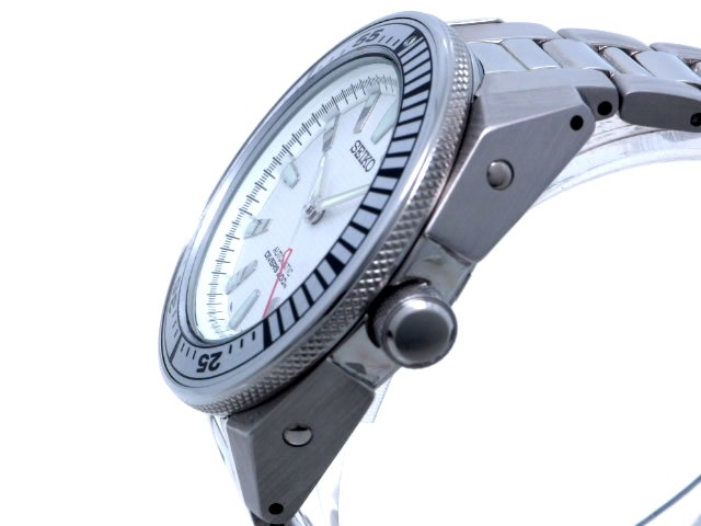 セイコー ホワイトサムライ ダイバー 7S35-00B0 自動巻 USED