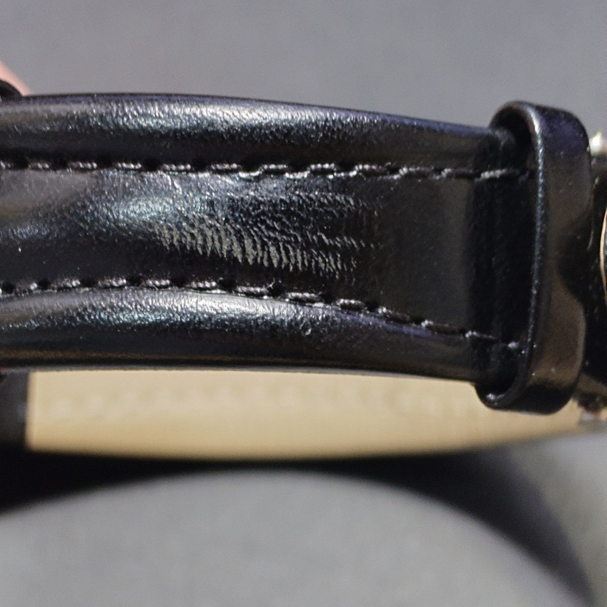 ✨ガラスにすこーし傷あり　ハミルトン　ロイドクロノグラフ Hamilton ロイド クロノグラフ ✨ガラスにすこーし傷あり ハミルトン