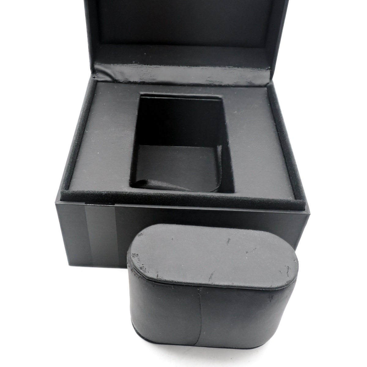 ハミルトン ロイド クロノグラフ H19412753 クオーツ 2016年購入 USED