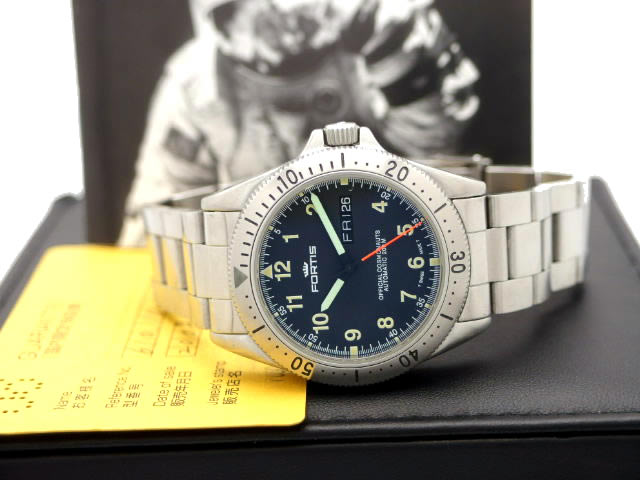 フォルティス コスモノート 自動巻 610.10.11M USED Fortis