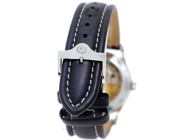 ブローバ　自動巻　希少　BVC301 ホワイト ブローバ クラシック BVC301 ネイビー文字盤 21石自動巻 USED