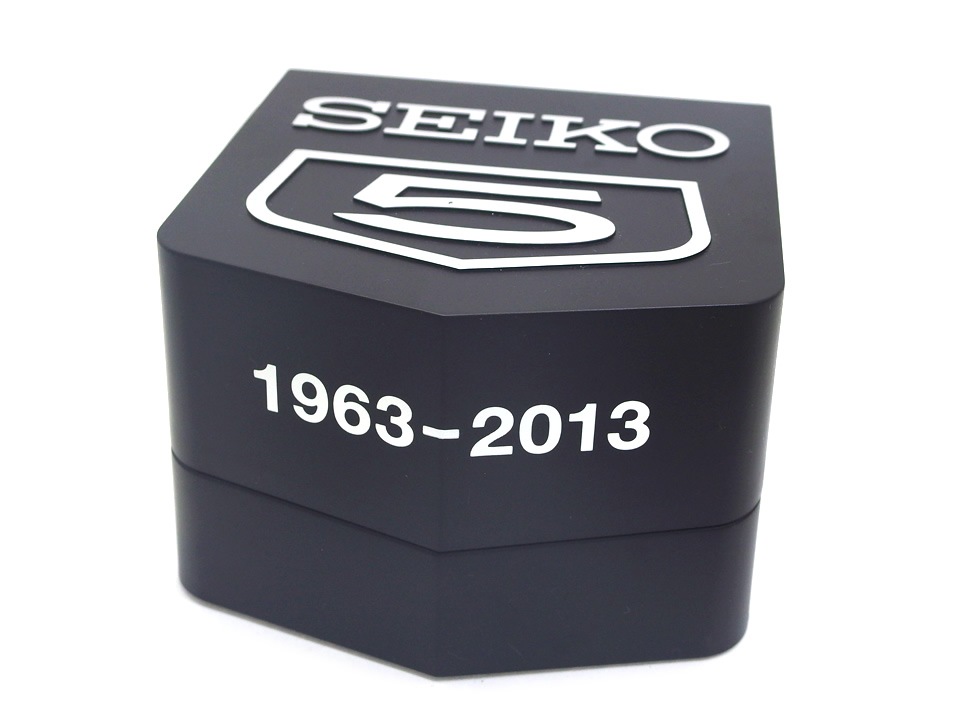 セイコー 5スポーツ 50周年記念 限定モデル SARZ031 自動巻 2013年 USED Seiko