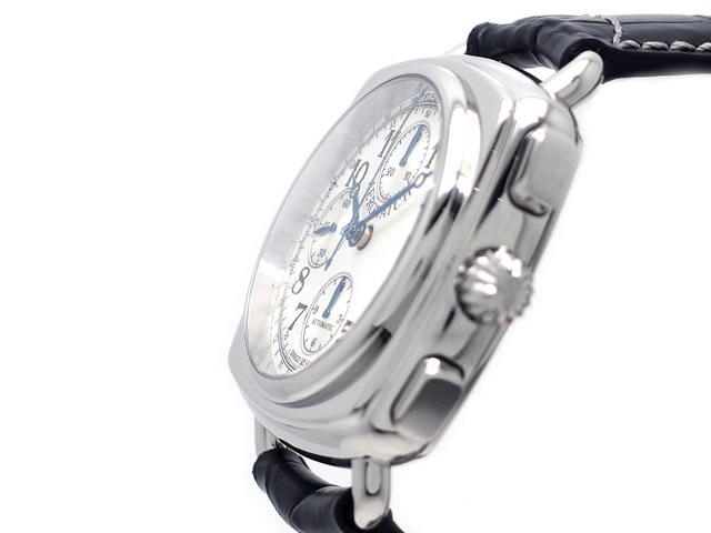 アエロ クッション クロノグラフ 1942 自動巻 バルジューCal.7750 A61912 AA10 S　新品