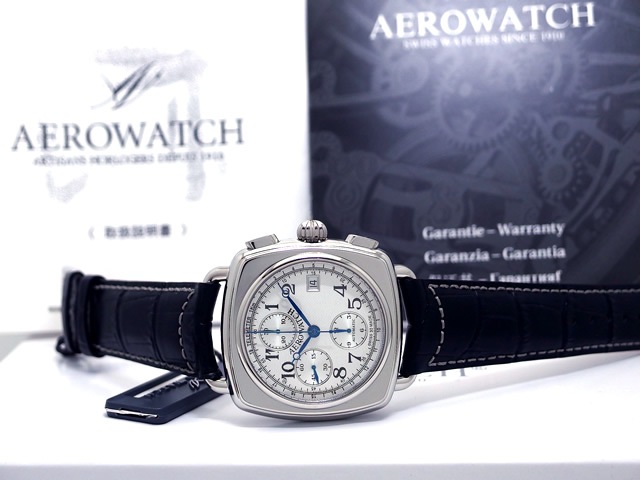 アエロ クッション クロノグラフ 1942 自動巻 バルジューCal.7750 A61912 AA10 S　新品