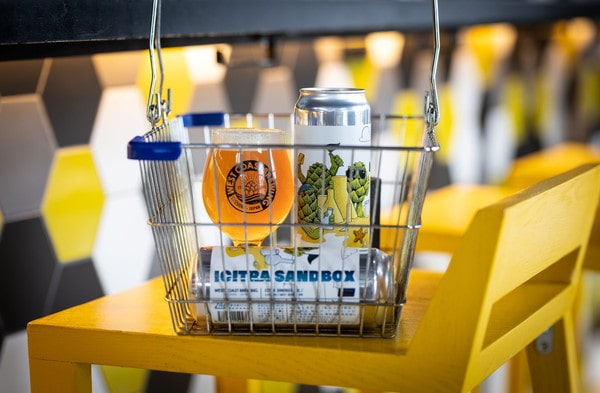 ＜送料無料＞『 Golden Hopline 』 Westie Bois x 1本 + DDHSSR x 1本 + Pineapple Party x 1本 + Citra Sandbox Vol.1 x 1本