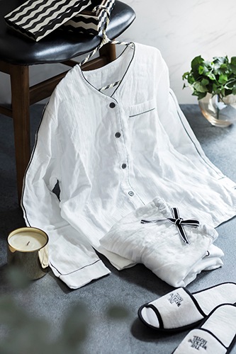 Lady'sLongSleeveGazaPajamaSet