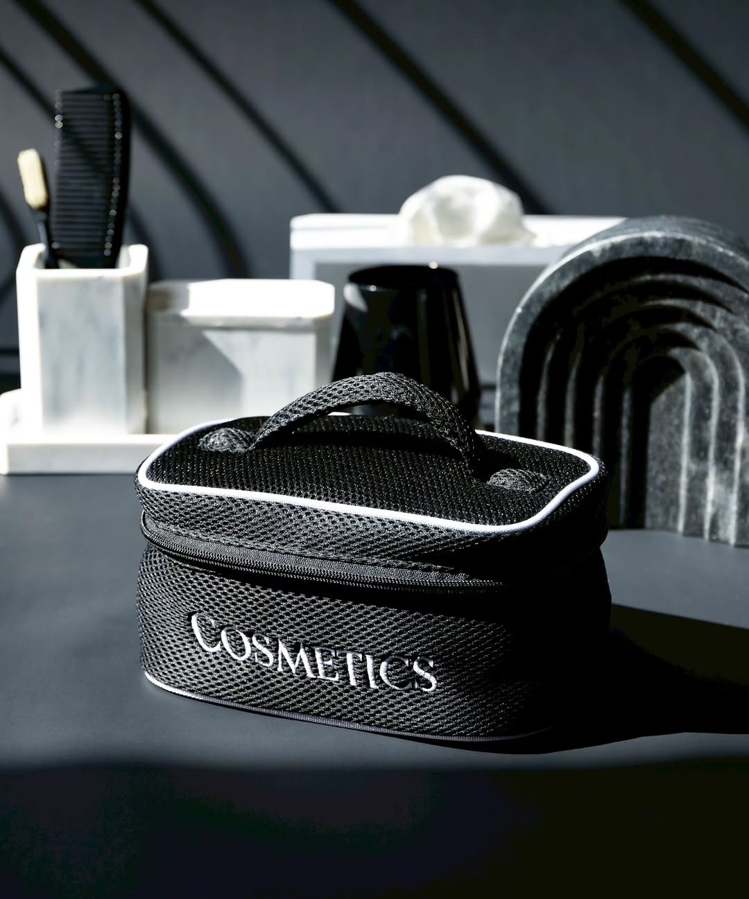 再入荷】TravelPouch(COSMETICS) | TRAVEL GOODS | THE WEEKEND HOTEL