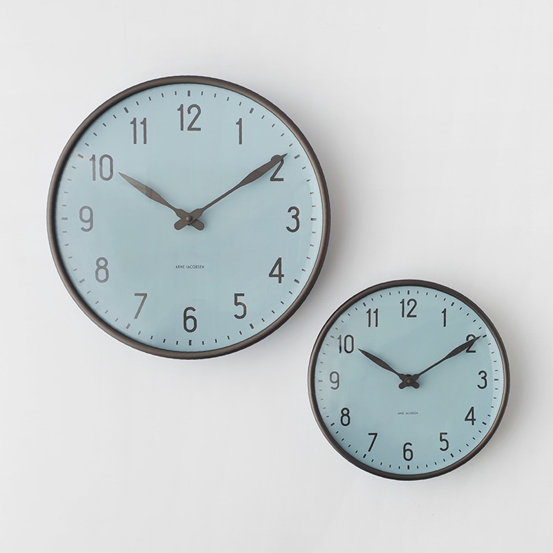 ARNE JACOBSEN STATION ROYAL BL