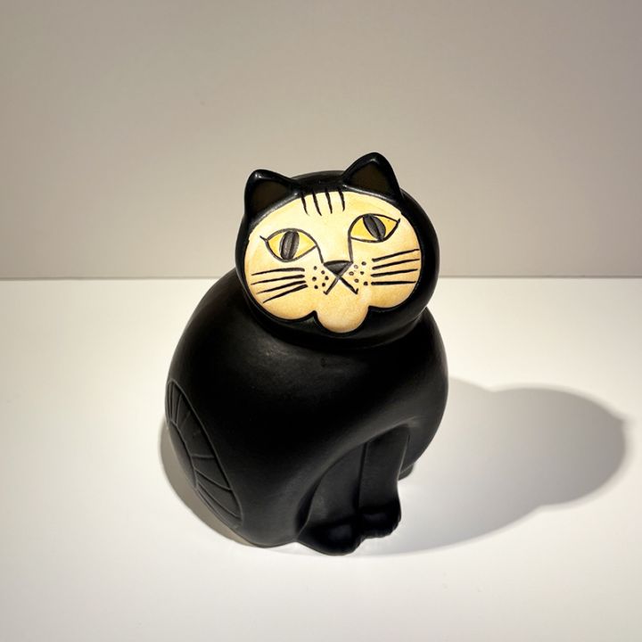 MIA/M black