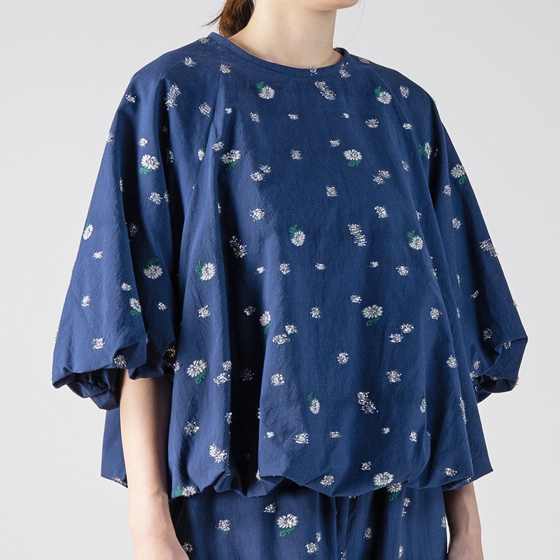 ballon sleeve pullover