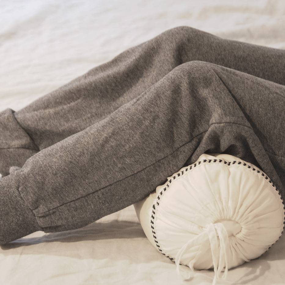 VALENCIA ネックロールピロー | STYLE,SLEEPWELL | ウェル