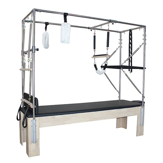 キャデラック REF-301｜100種類以上のエクササイズに対応した本格ピラティスマシン｜全身トレーニング・ハンギング動作も可能な総合モデル
