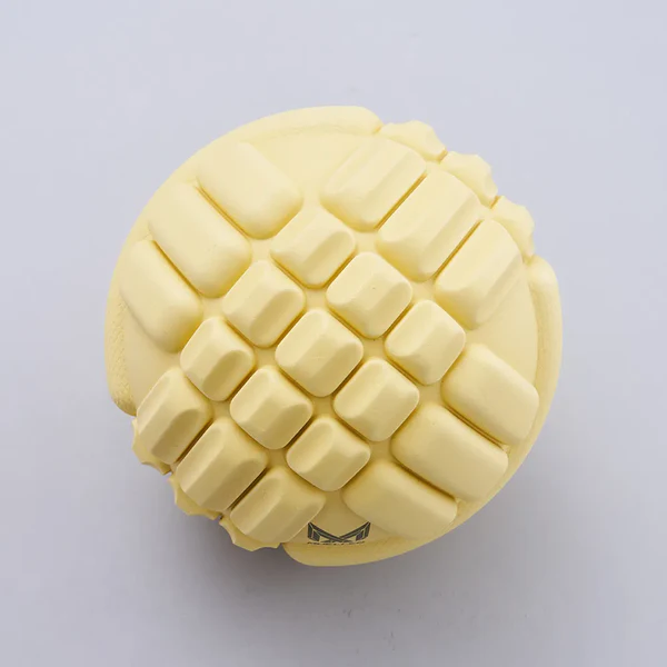 リカバリーケアボールEZ｜MUELLER公式 ソフト設計セルフケアボール｜4種表面デザイン＆約60g軽量で肩・腰・脚の筋膜リリースに最適