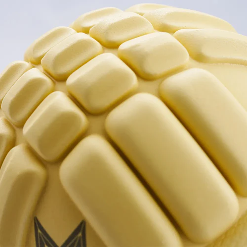 リカバリーケアボールEZ｜MUELLER公式 ソフト設計セルフケアボール｜4種表面デザイン＆約60g軽量で肩・腰・脚の筋膜リリースに最適