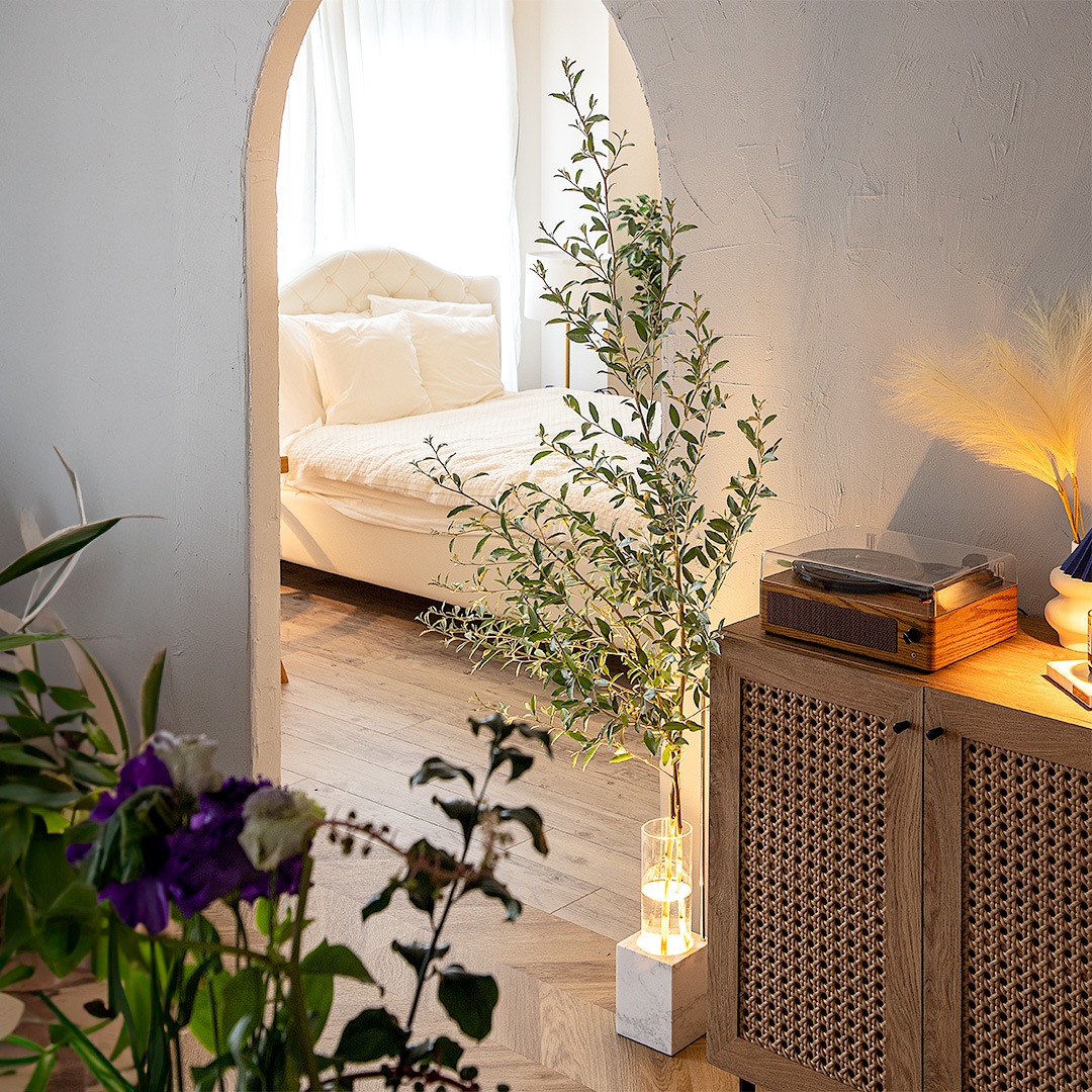 【LUMINA STONE】フラワーベースランプ フロアライト ホワイト×シルバー