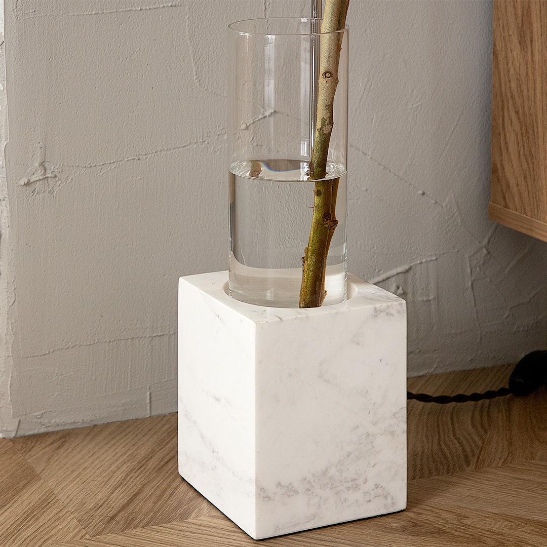 【LUMINA STONE】フラワーベースランプ フロアライト ホワイト×シルバー