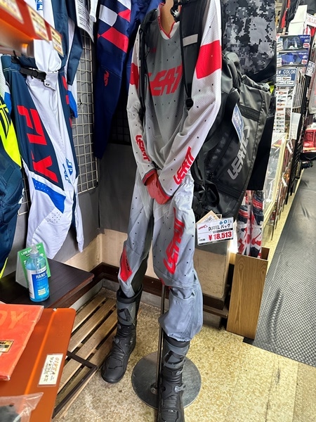 '24モデル USバッグ DUFFEL 60L LEATT