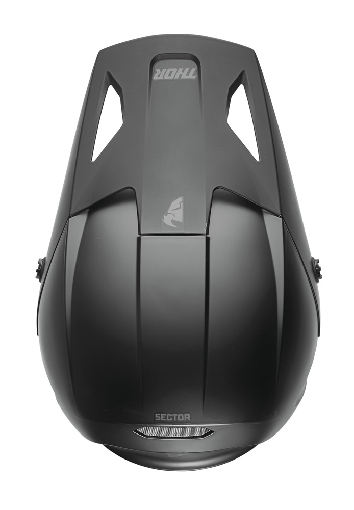 こちらは【はじめの一歩 同時購入価格の THOR '24モデル SECTOR2 SG