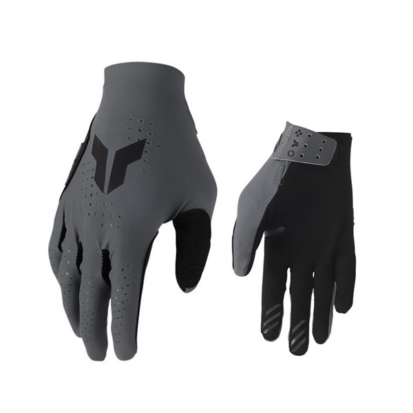 【上下セット同時購入価格】THOR SPORT VENTED ICONIC チャコール MXグローブ 