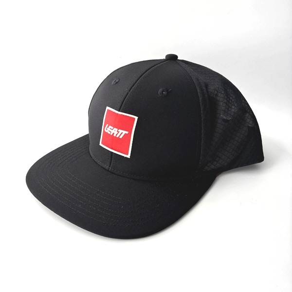 キャップ Trucker Tech ブラック スナップバック LEATT