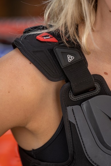 ガールズ】LEATT 4.5チェストプロテクター Jacki '22モデル～ | すべて