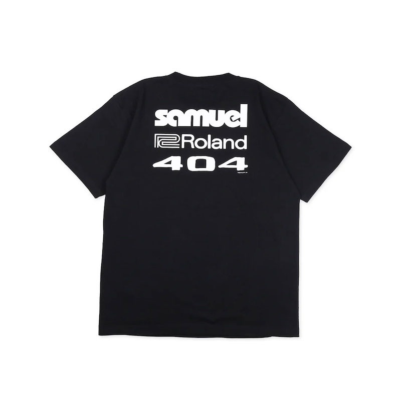 Roland �� SAMUEL ���ߥ奨�� SP-404 �� Logo S/S Tee