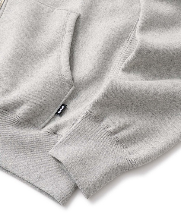 FTC ���եƥ������� ARC LOGO ZIP UP HOODY