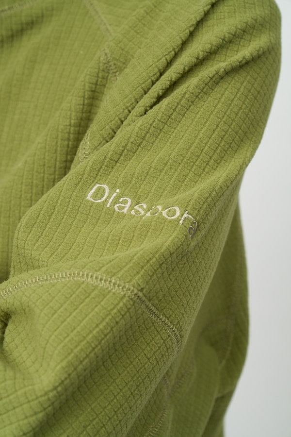 Diaspora skateboards �ǥ������ݥ� Grid Fleece Pullover