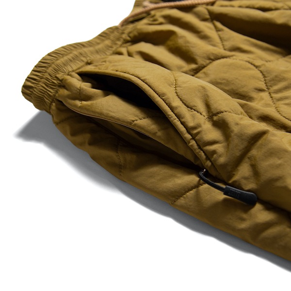 HAIGHT �إ��� QUILTING TRACK PANTS