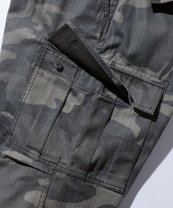 XLARGE �������ȥ�顼�� CAMO CARGO PANTS