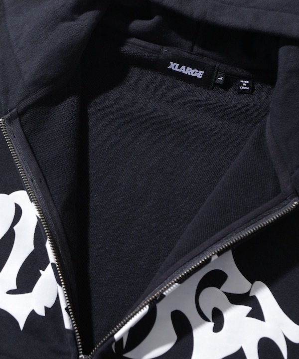 XLARGE �������ȥ�顼�� DISTORTED LOGO ZIP UP HOODED SWEATSHIRT