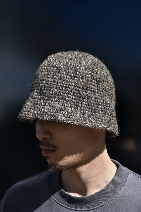 BAL Х MIXED HAND KNIT BUCKET HAT