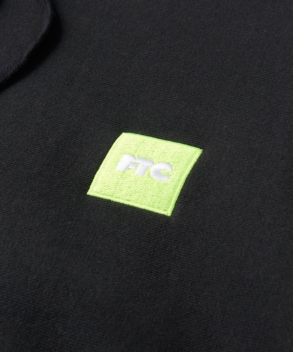 FTC ���եƥ������� BOX LOGO PULLOVER HOODY