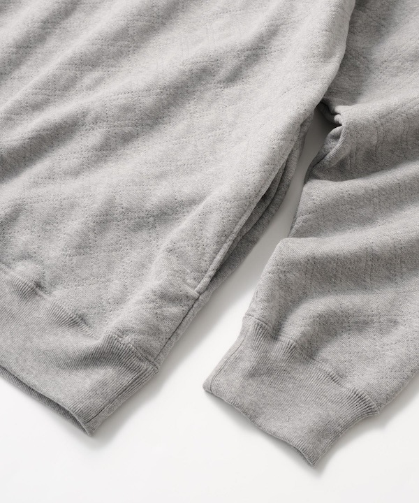 FTC ���եƥ������� QUILTED HALF ZIP SWEATSHIRT