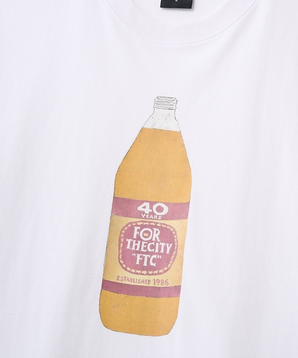 FTC ���եƥ������� 40TH TEE - Artwork by Simon Evans.